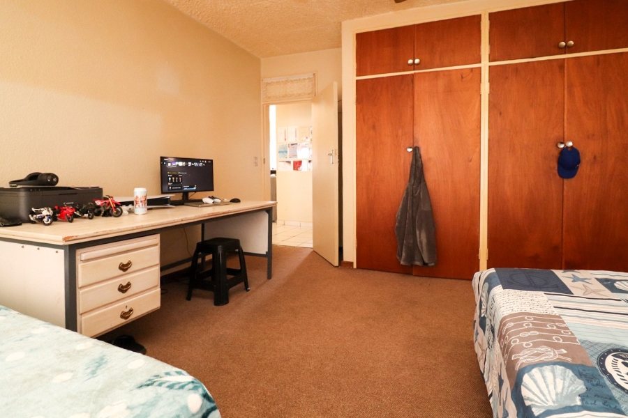 2 Bedroom Property for Sale in Declercqville North West
